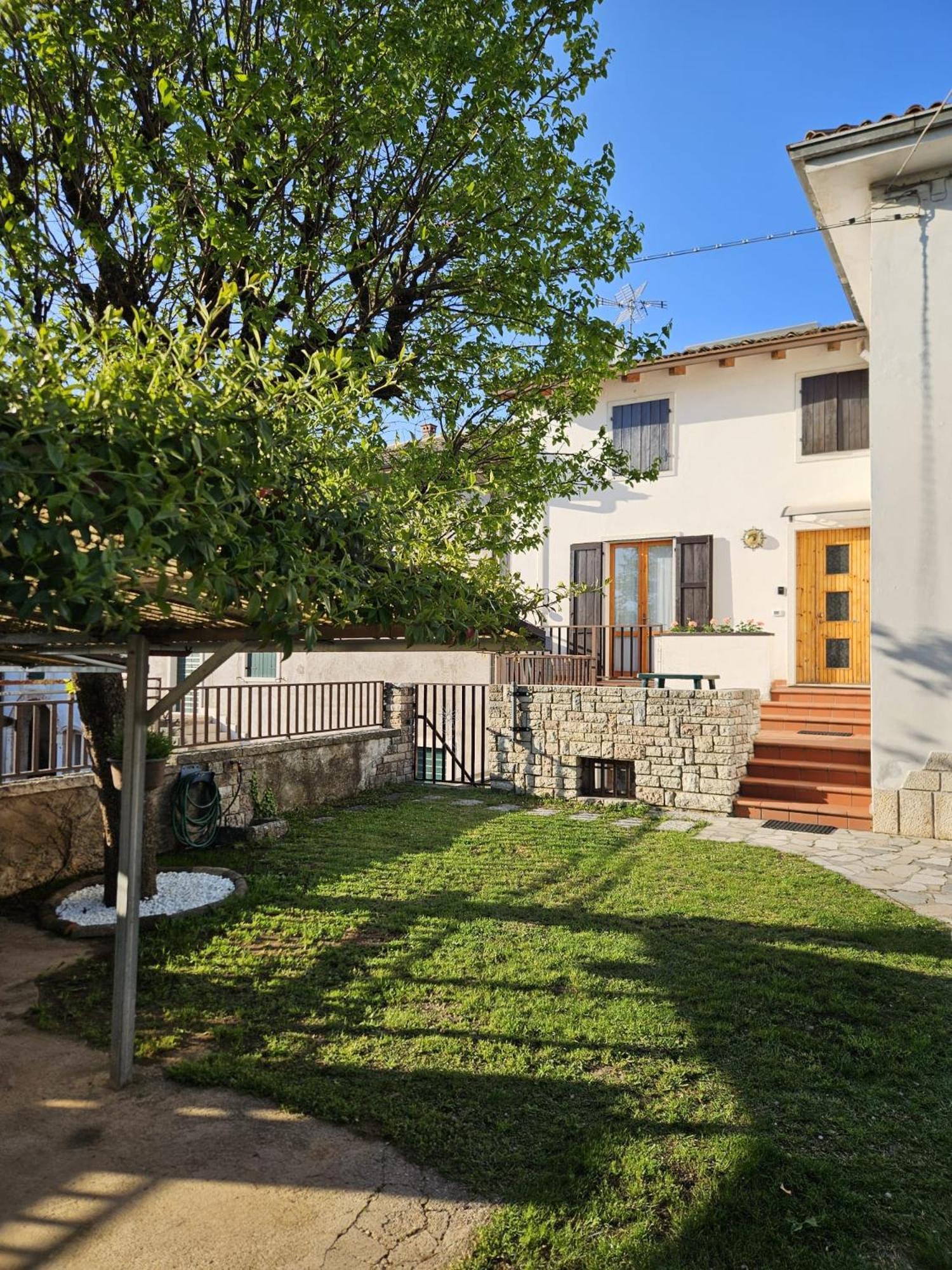 Villa Casa Dell'Alpino à Caprino Veronese Extérieur photo